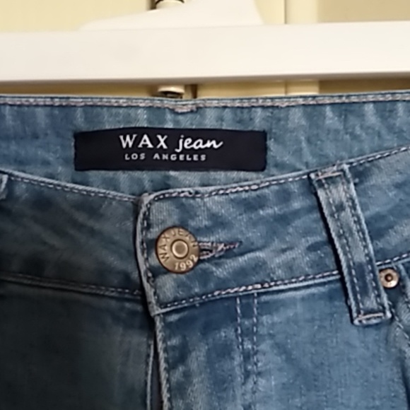 Woman - Picture 3 of 3